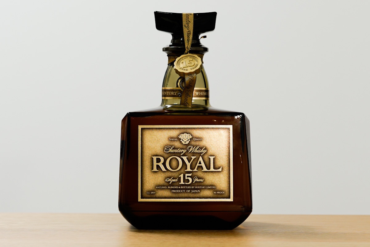 サントリーウイスキーローヤル15年ゴールドラベル容量750ml - ウイスキー
